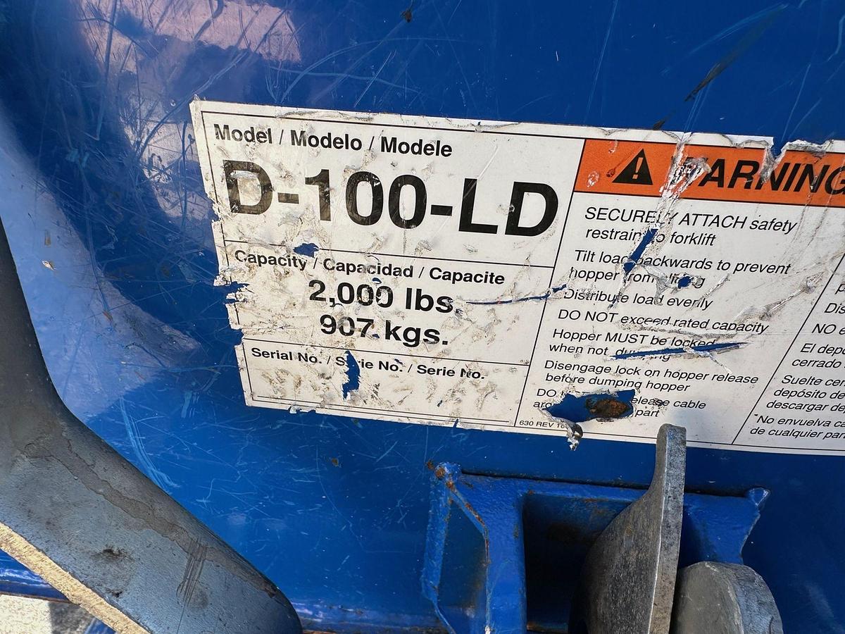 Used Vestil 1 Yard / 2000 LB Capacity Self-Dumping Dumpster - Model D-100-LD