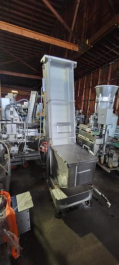 Used NEW ENGLAND MACHINE CAP HOPPER/ELEV.ATOR/SORTERATOR