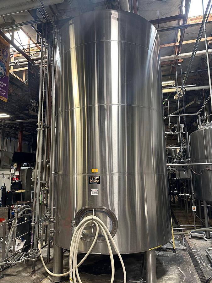 Used (1) Available - Used JV Northwest 170bbl / 5270Gal jacketed/insulated storage tank - HLT