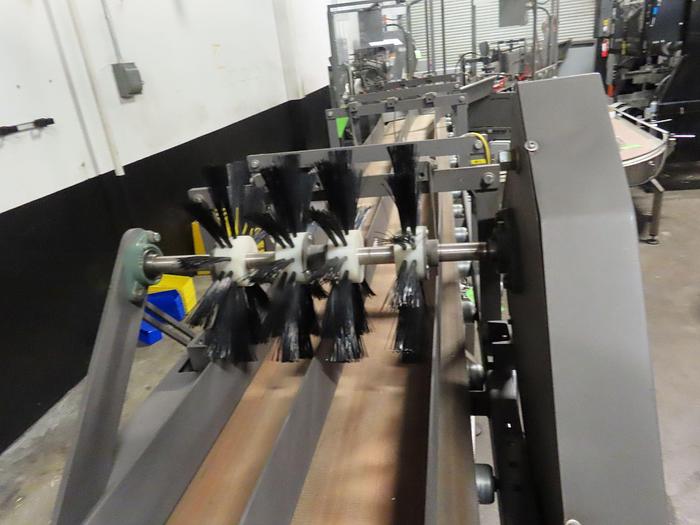Used Used Pearson Packaging 4/6 Pack carrier erector and stuffer line
