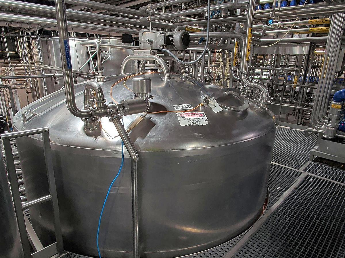 Used (6) Available - 2008 Feldmeier 5000 Gallon Insulated Dome Top Mix Tank