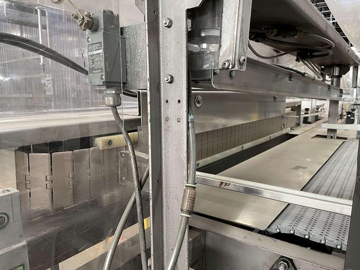 Used DYCO De-bagging Table 2510