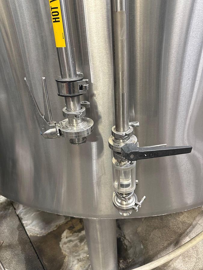 Used (1) Available - Used JV Northwest 170bbl / 5270Gal jacketed/insulated storage tank - HLT