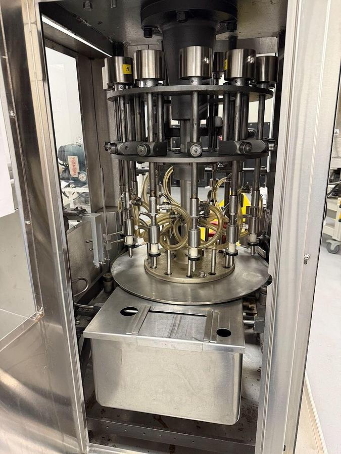 Used MRM 12 Valve Rotary Filler