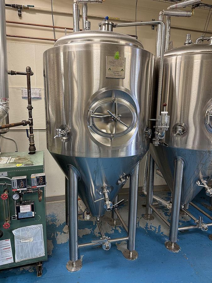 Used Used 5bbl Brewhouse with Cellar