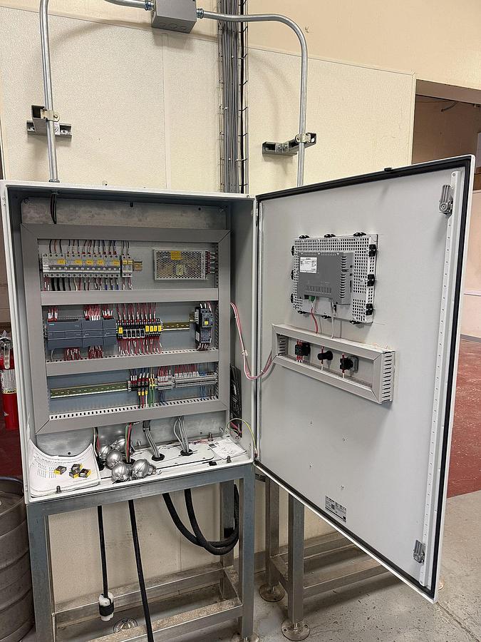 Used Used 5bbl Brewhouse with Cellar