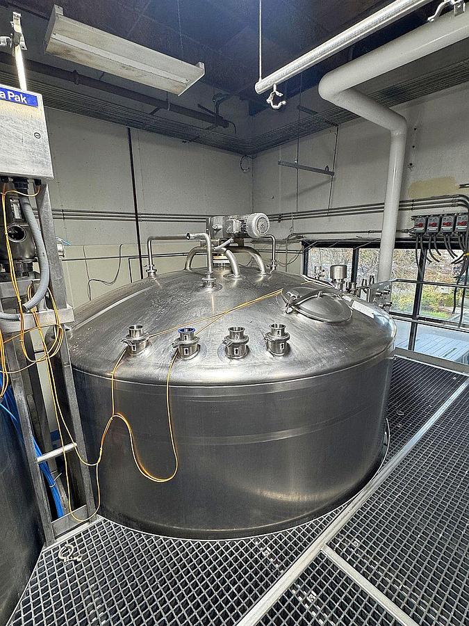 Used (6) Available - Feldmeier 5000 Gallon Insulated Dome Top Mix Tank