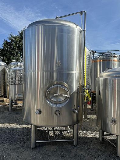 Used (1) Available - Used Deutsche Beverage 30 bbl Jacketed Brite Tank