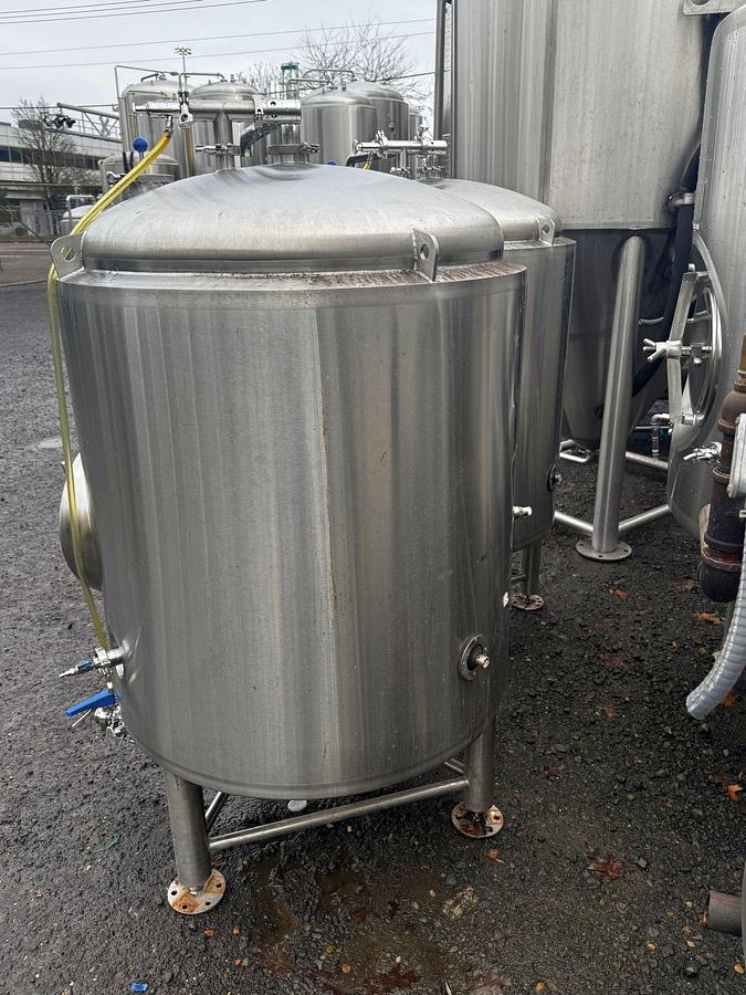 Used (4) Available - Used 5 bbl / 155 gal jackete brite/ storage tanks