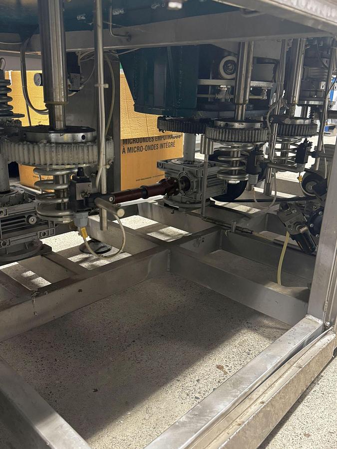 Used Used CIME Gold 6-6-1 Counter Pressure Bottle Filling Line