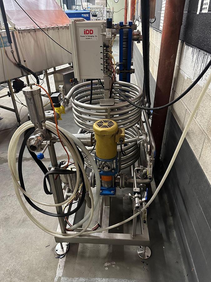 Used Used IDD inline carbonation system and chiller - new in 2021