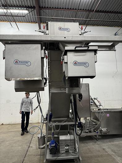 Used Used Kreuzmayr apple/fruit press line