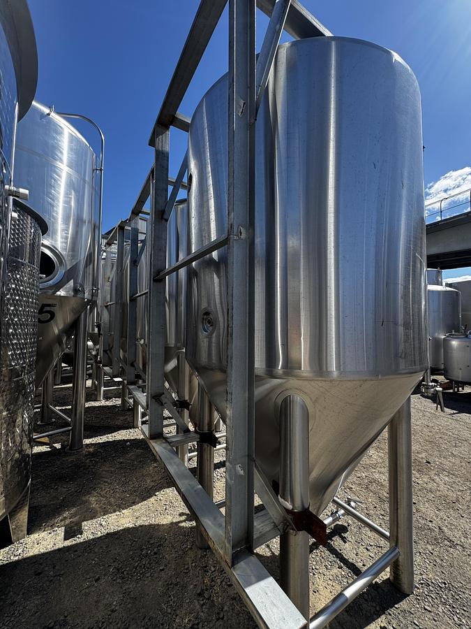 Used (4) Available - Previously Sold 20bbl/25hl Jacketed Conical Fermenters