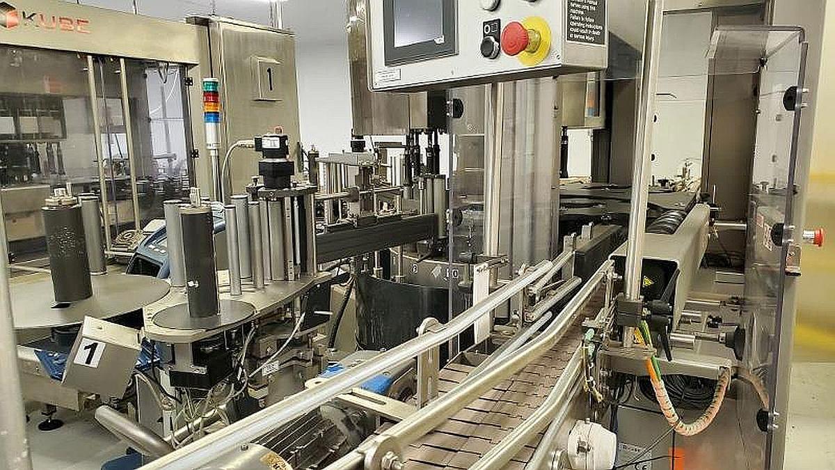 Used Used Sacmi Kube K20 rotary modular pressure sensitive labeler