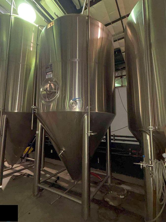 Used (1) Available - Used ABS Atlantic Brew Supply 60 bbl / 1860Gal Jacketed Unitank Fermenter