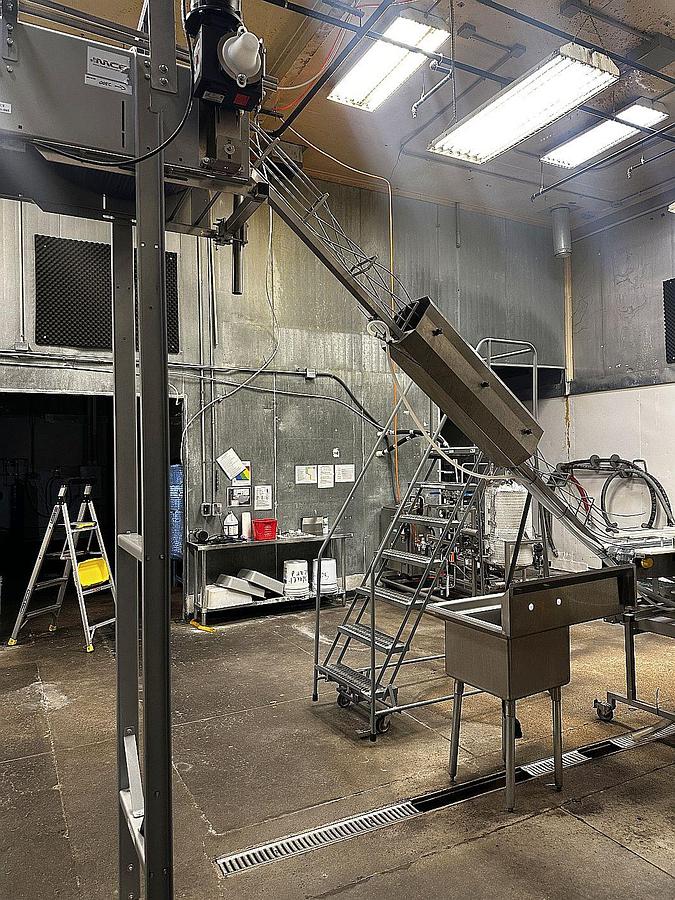 Used Used Wild Goose WG5 Canning line with Depal and Labeler
