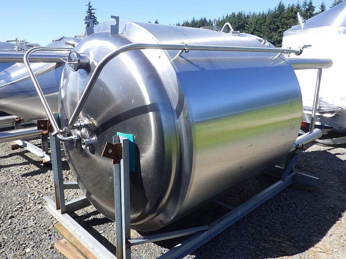 Used (2) Available - Previously Sold 20bbl / 25hl Jacketed Conical Fermenters