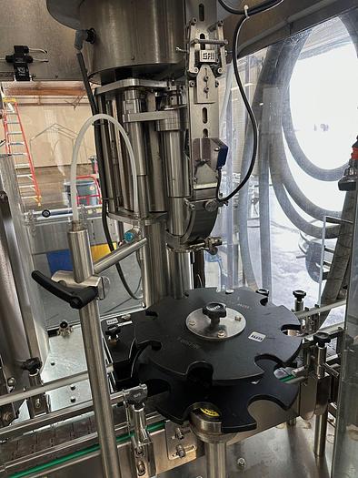 Used Used GAI 3003A Bier Monoblock rinser /filler/crowner for bottling carbonated products