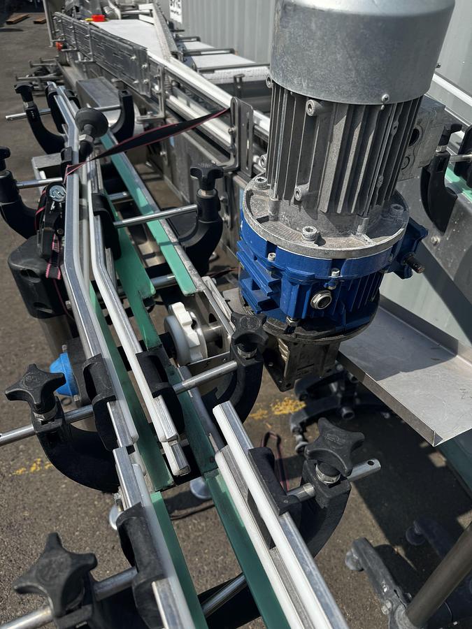 Used Alliance Infeed/ Dump conveyor