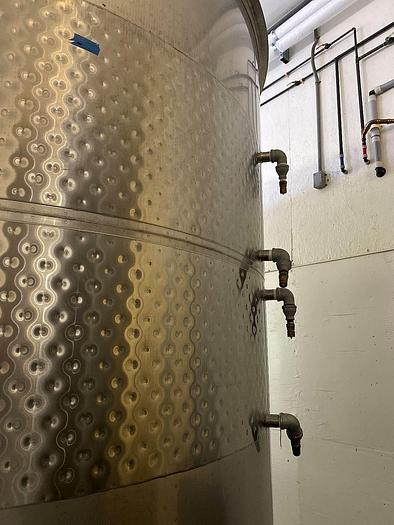 Used Used AAA Metal 3200 Gallon Jacketed Variable Capacity Tank