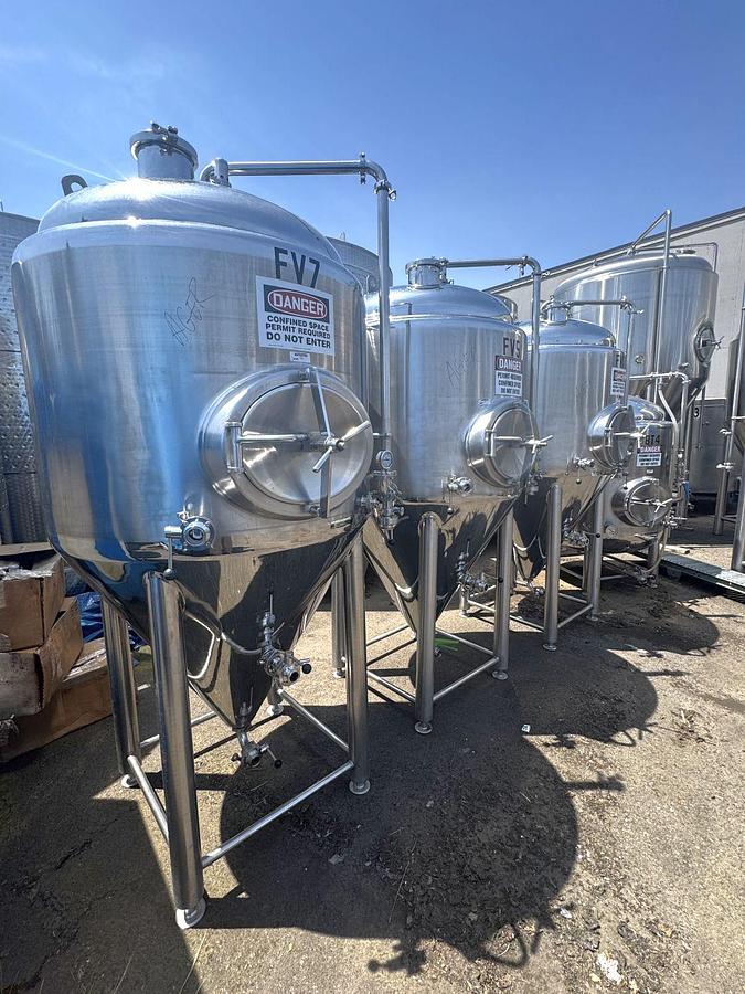 Used (3) Available - Used 7bbl / 217 Gal conical jacketed Glacier Tank fermenters