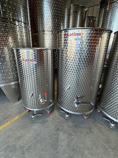Used (1) Available - Used Letina 320L/ 85 Gal open top tank with wheels