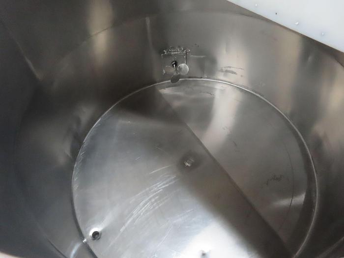 Used (1) Used 1000 gallon (approx) stainless steel mix tank