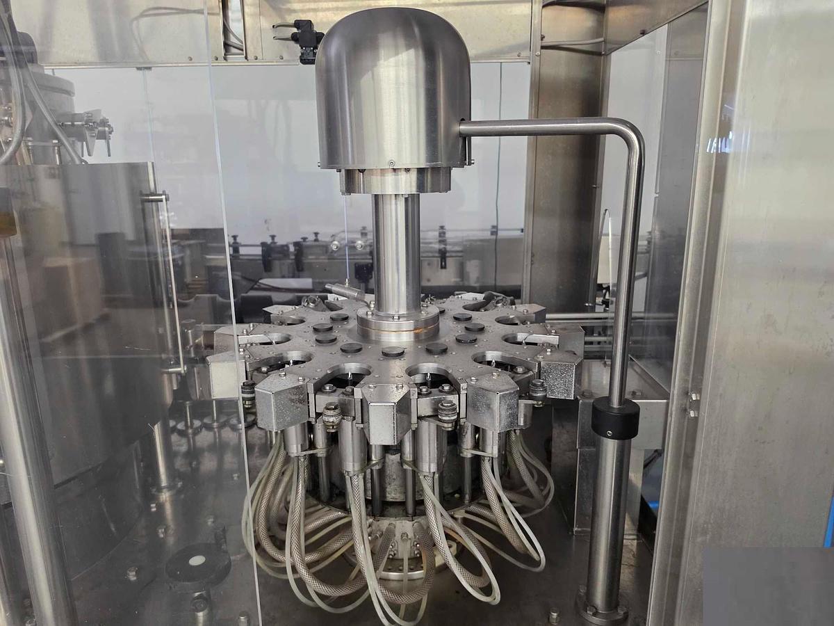 Used Used GAI 3003A Bier 12 valve counter pressure filling line