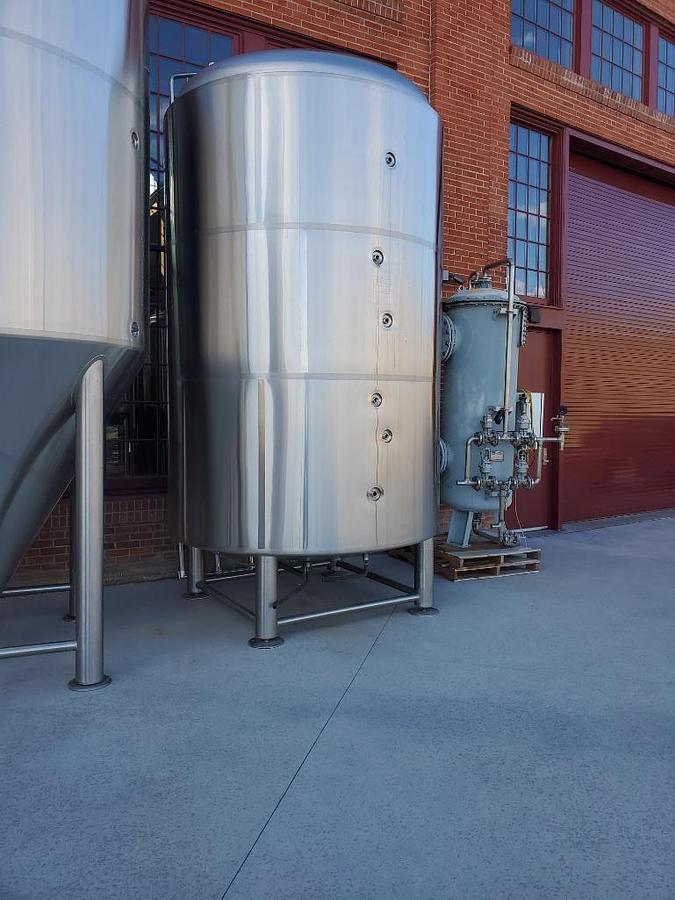 Used (1) Available - Used Prospero Brewpro 90 bbl / 2790 Gal Jacketed Brite Tank