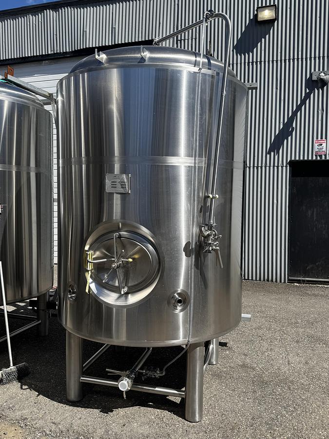 Used (2) Available - Previously sold 20 bbl/2500L/660Gal jacketed brite tank