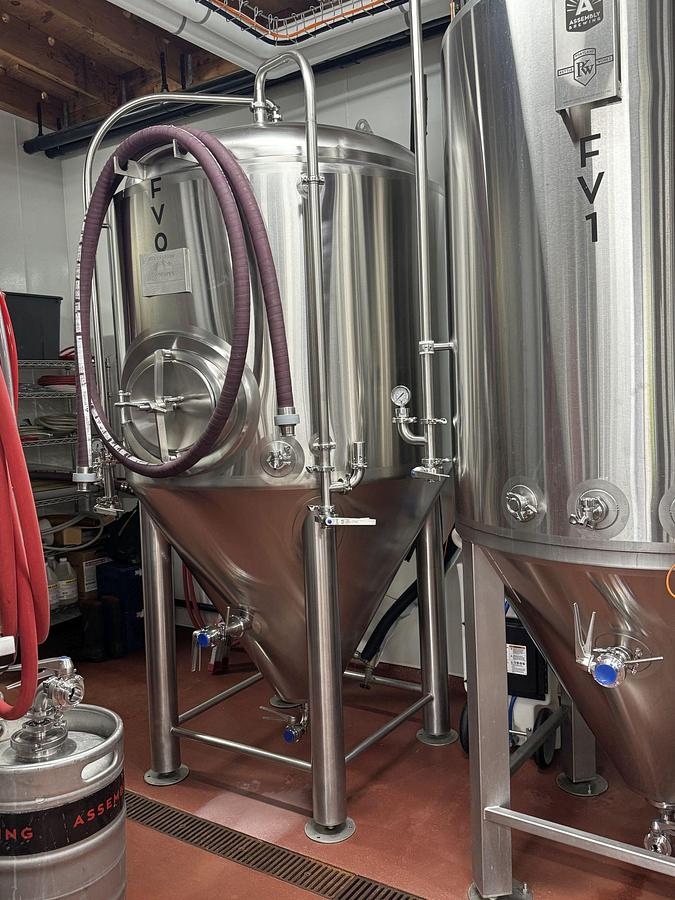 Used Used Portland Kettle Works 15 bbl Brewery