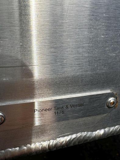 Used Used Pioneer 65 bbl Insulated tank with heat (2) heat Panels