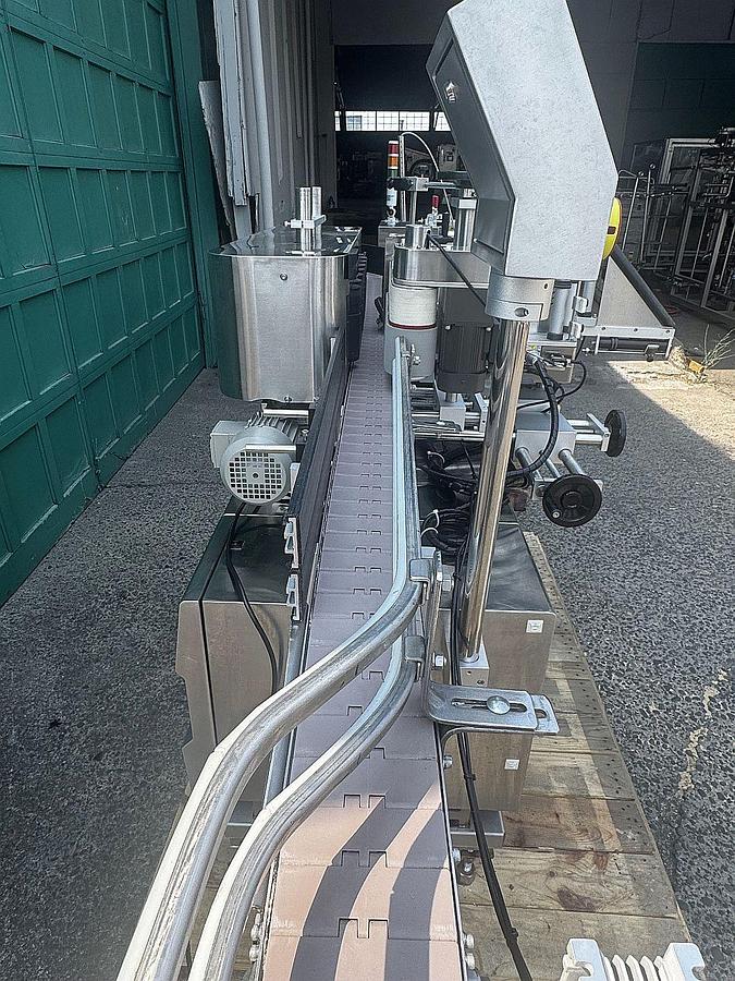 Used Used Pack Leader PRO 516 pressure sensitive labeler