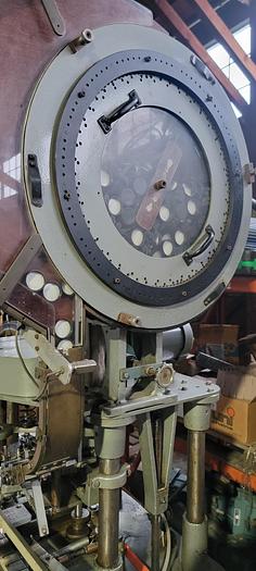 Used Used Resina S-30 Capper