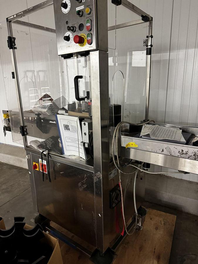 Used Used GAI 1301 Monoblock filling line for non carbonated beverage products