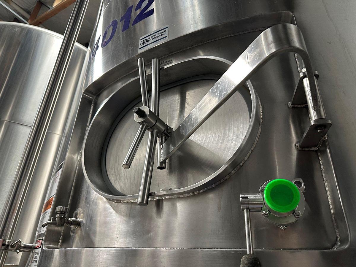 Used (4) available - Used JVNW 100 bbl / 3100gal conical jacketed unitank fermenters