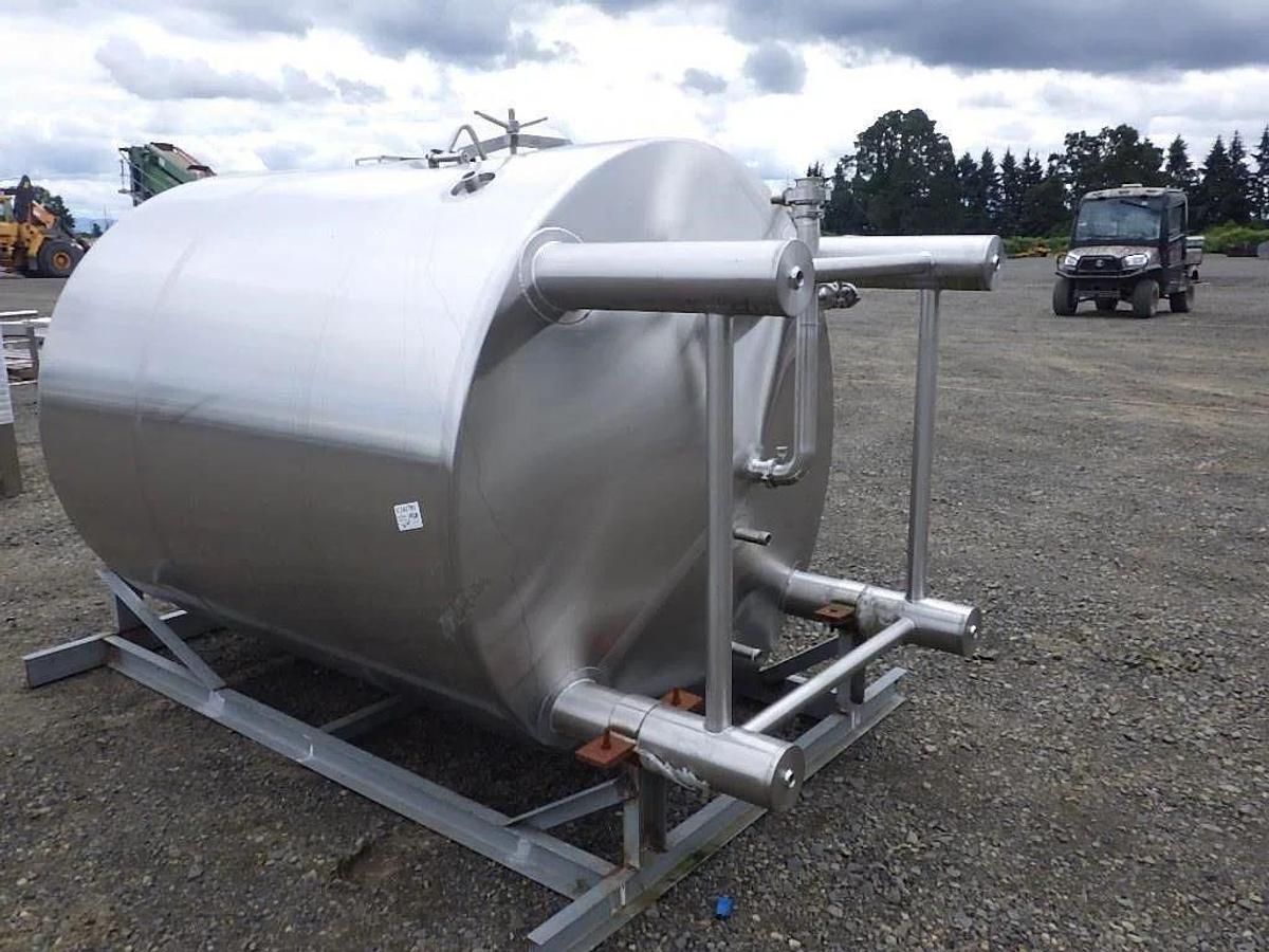 Used (2) Available - Previously sold 20 bbl/2500L/660Gal jacketed brite tank
