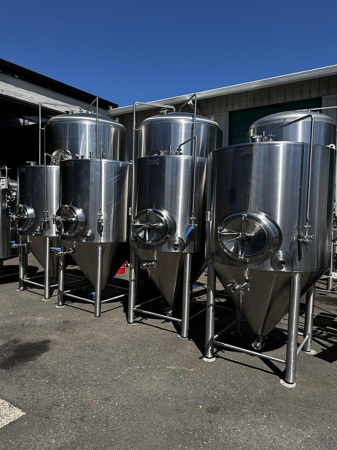 Used (5) available - Used 10 bbl Practical Fusion conical unitank fermenters - Built in Portland, Oregon