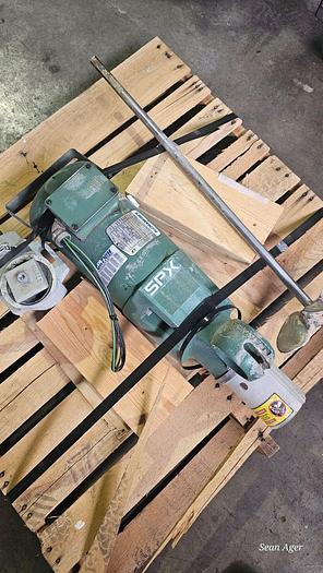 Used Lightnin X5P Portable agitator