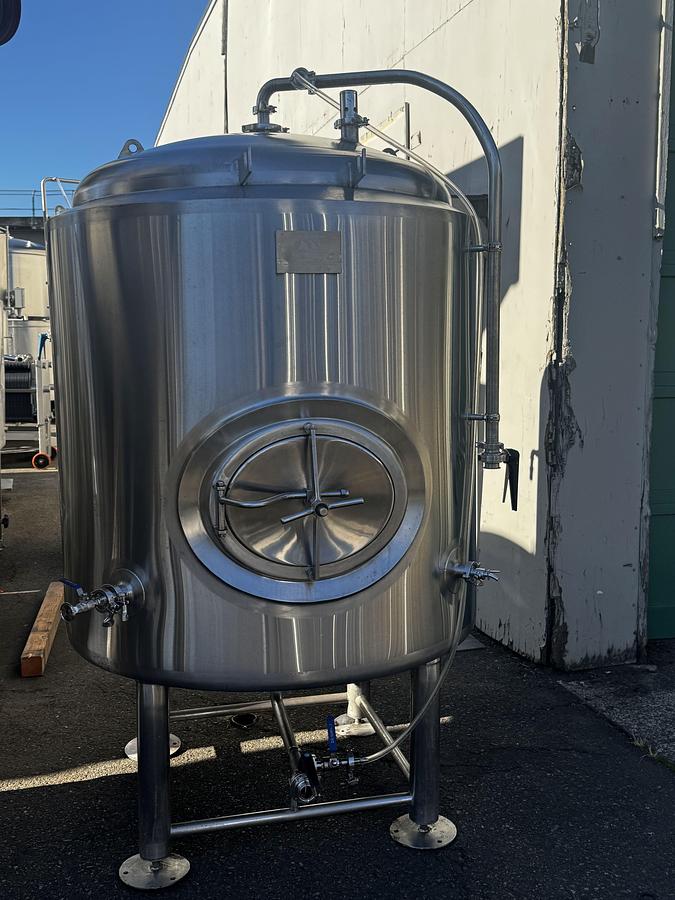 Used Used BSV Blackstone 10 bbl / 310Gal Jacketed and insulated Brite Tank