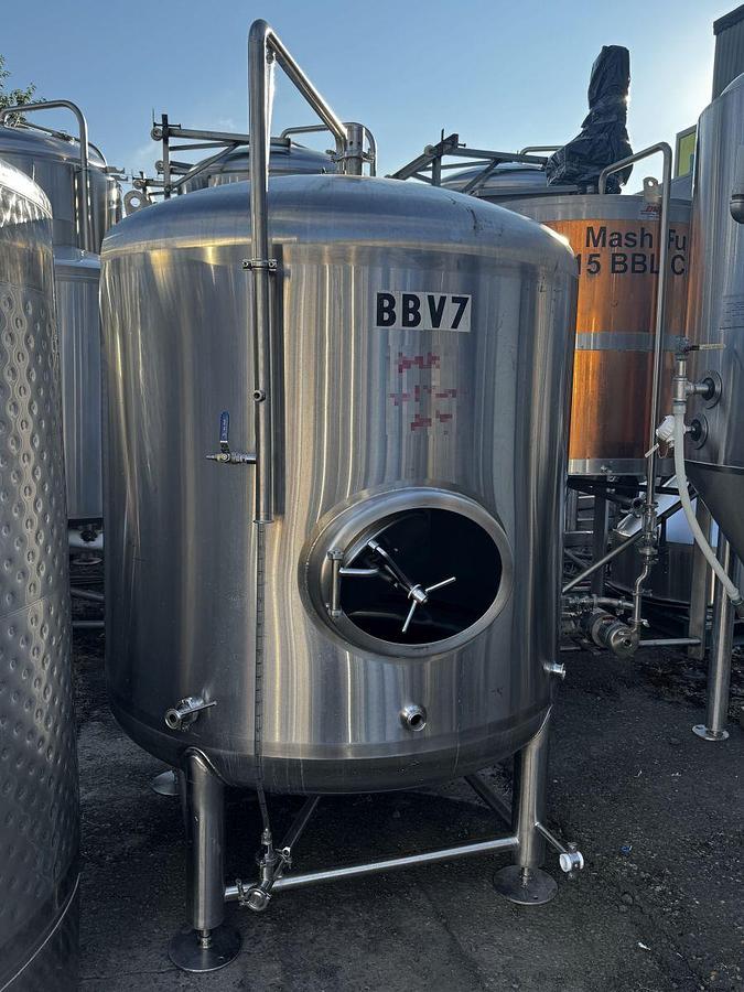 Used (1) Available - Used Premier Stainless 20 bbl / 600Gal single wall storage/serving tank