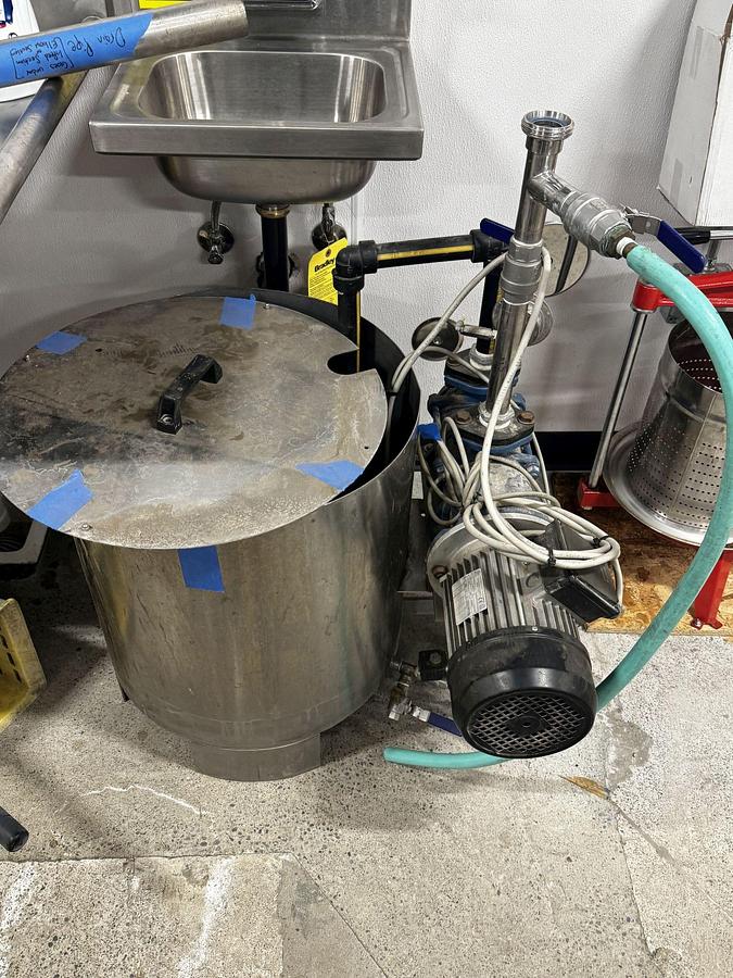 Used Used CIME Gold 6-6-1 Counter Pressure Bottle Filling Line