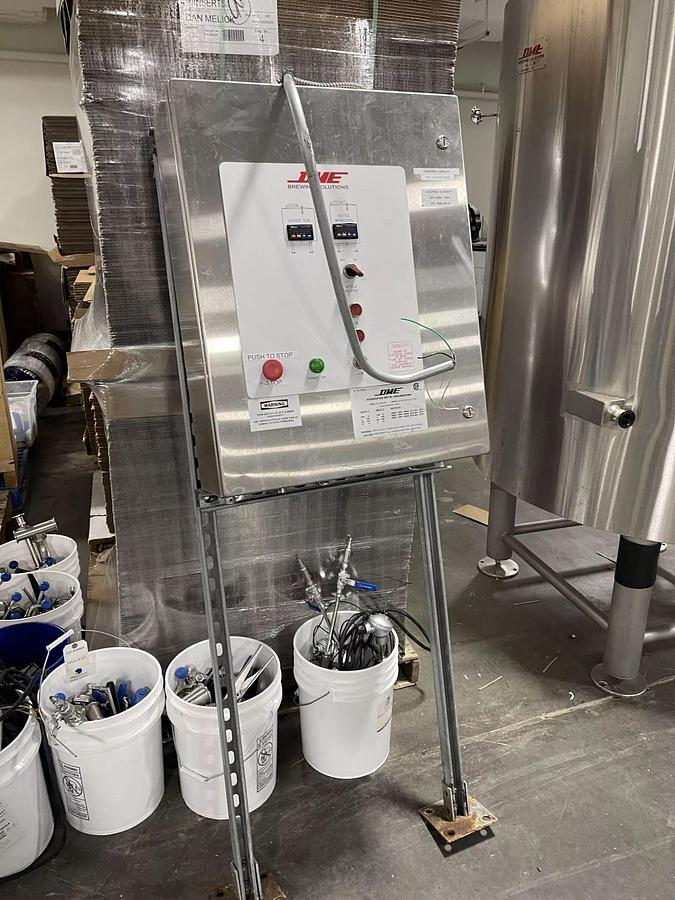 Used (1) Available - 2019 Used DME Brewing 10 bbl / 330 Gal Electric Brewkettle / Whirlpool