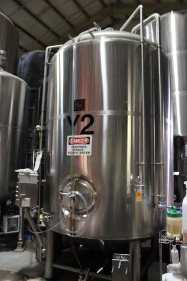 Used Used SS Brewtech Yeast Brink with controls - Approx 900 Gallon