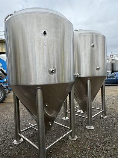 Used (3) Available - Used BSV - Blackstone 20 bbl Fermenter