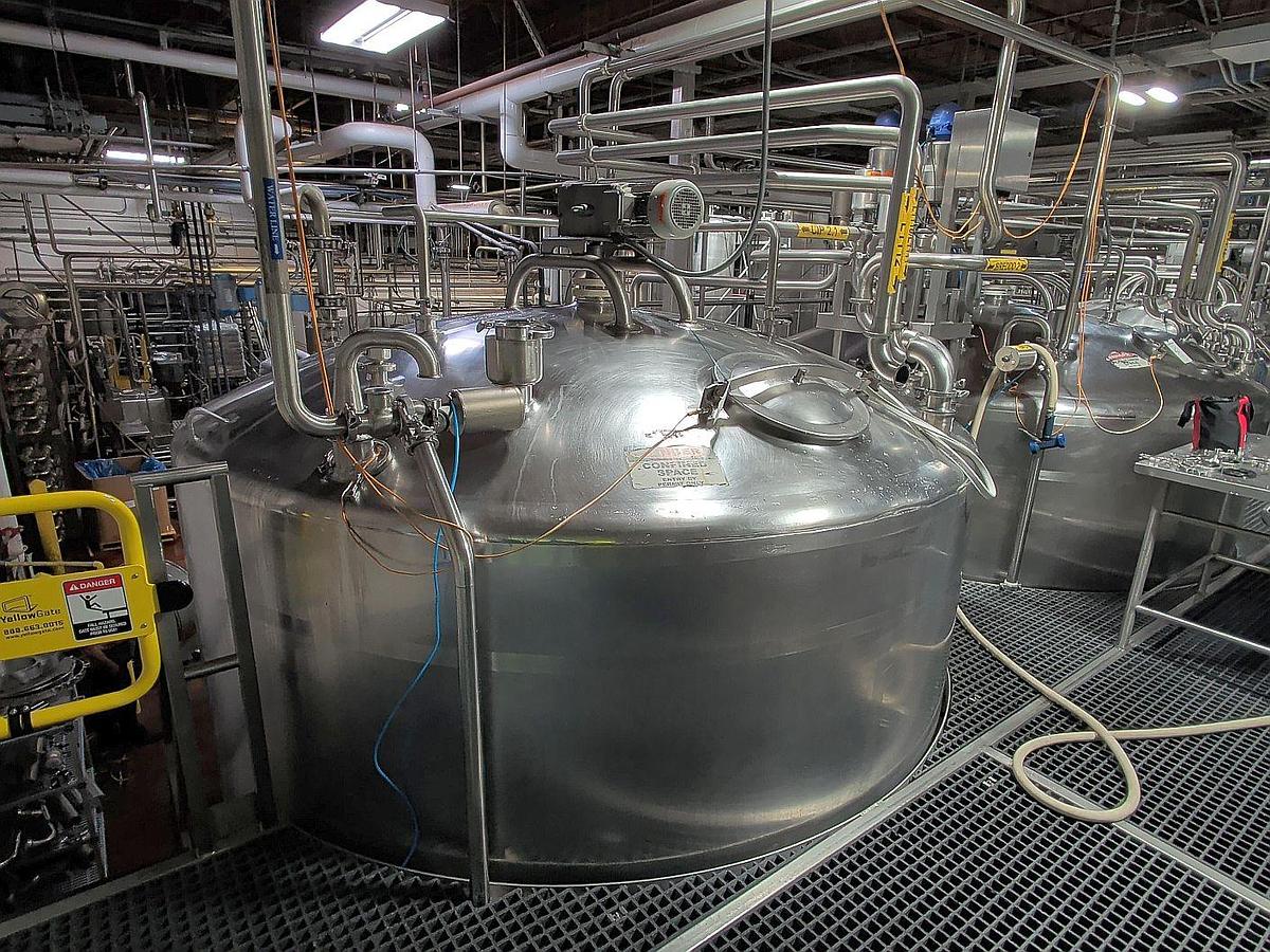 Used (6) Available - 2008 Feldmeier 5000 Gallon Insulated Dome Top Mix Tank