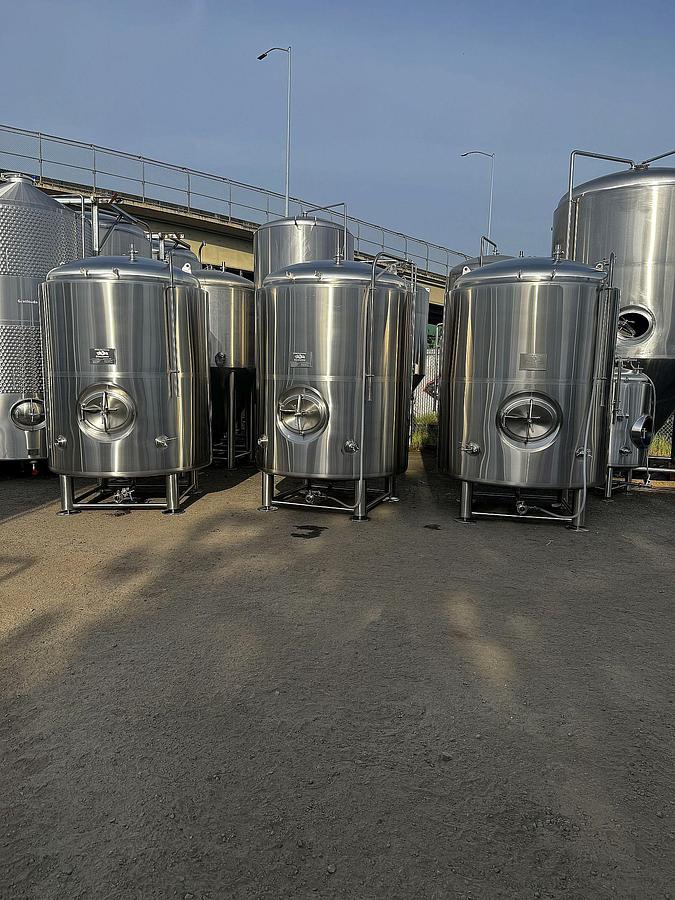 Used Update (3) Available - BSV Blackstone 30 bbl 930Gal jacketed brite tanks