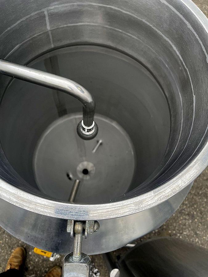 Used Used Premier Stainless 1 bbl Pilot brewhouse - steam heated