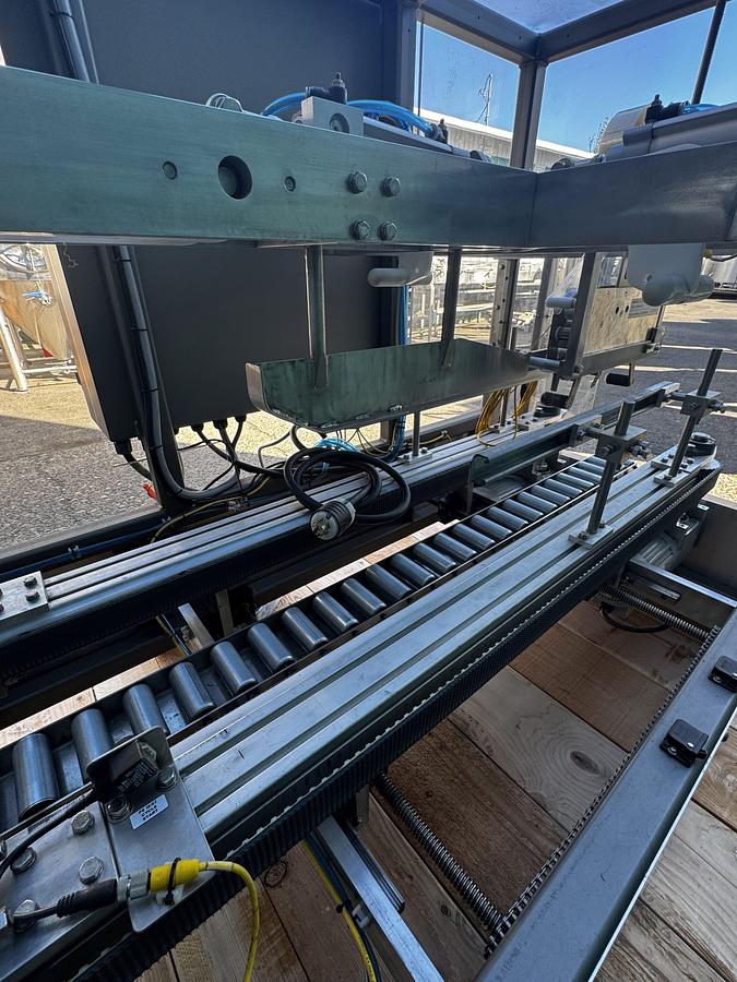 Used Used 2019 Hamrick TT25 Automatic Tape Case Sealer