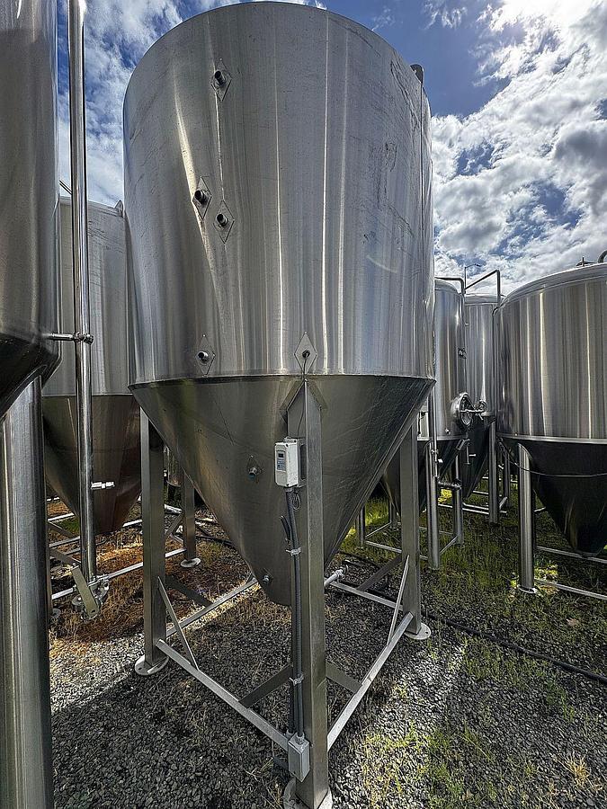 Used (4) available - Used Metalcraft Fabrication 40 bbl / 1240Gal jacketed unitank fermenters